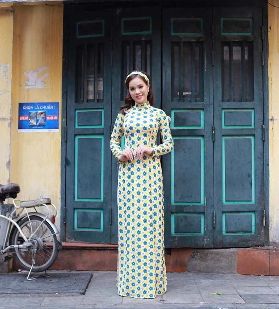 Thiếu nữ Hà thành hóa thân cực ngọt trong bộ ảnh “Cô Ba Sài Gòn” - 4
Khi bộ phim “Cô Ba Sài Gòn” trình chiếu, cô nàng đã rất yêu thích nhân vật trong phim và lên ý tưởng sẽ thực hiện bộ ảnh hóa thân thành nhân vật “Cô Ba Sài Gòn”.