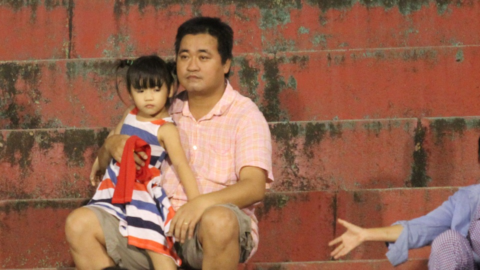 ... hay các em nhỏ, cùng với phụ huynh của mình