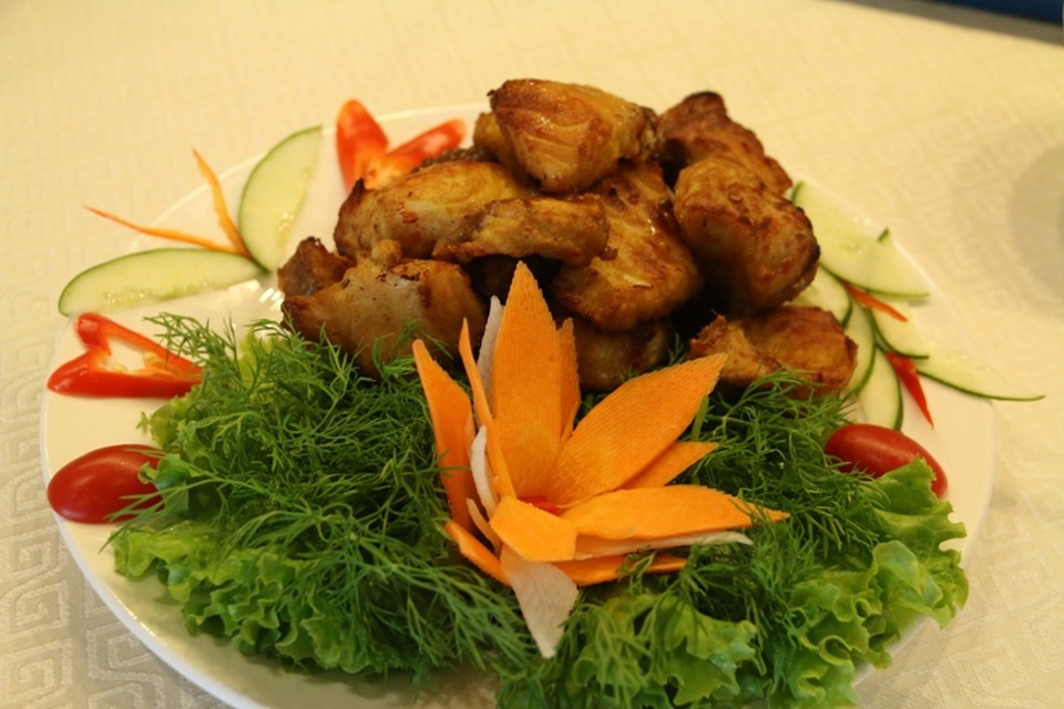 Bếp Ngon: Học cách làm món chả cá Hà Nội “chuẩn” hương vị truyền thống - 1
Món chả cá không khó làm nhưng đòi hỏi sự cầu kỳ và khéo léo.