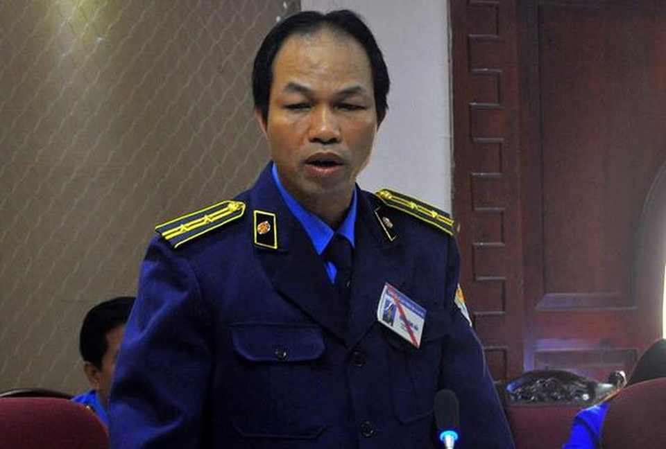Một người rút tên khỏi đơn tố Chánh Thanh tra Sở GTVT Hà Nội - 1 Sở GTVT Hà Nội làm rõ tố cáo Chánh Thanh tra Trần Đăng Hải bảo kê xe quá tải trong thời hạn 60 ngày.