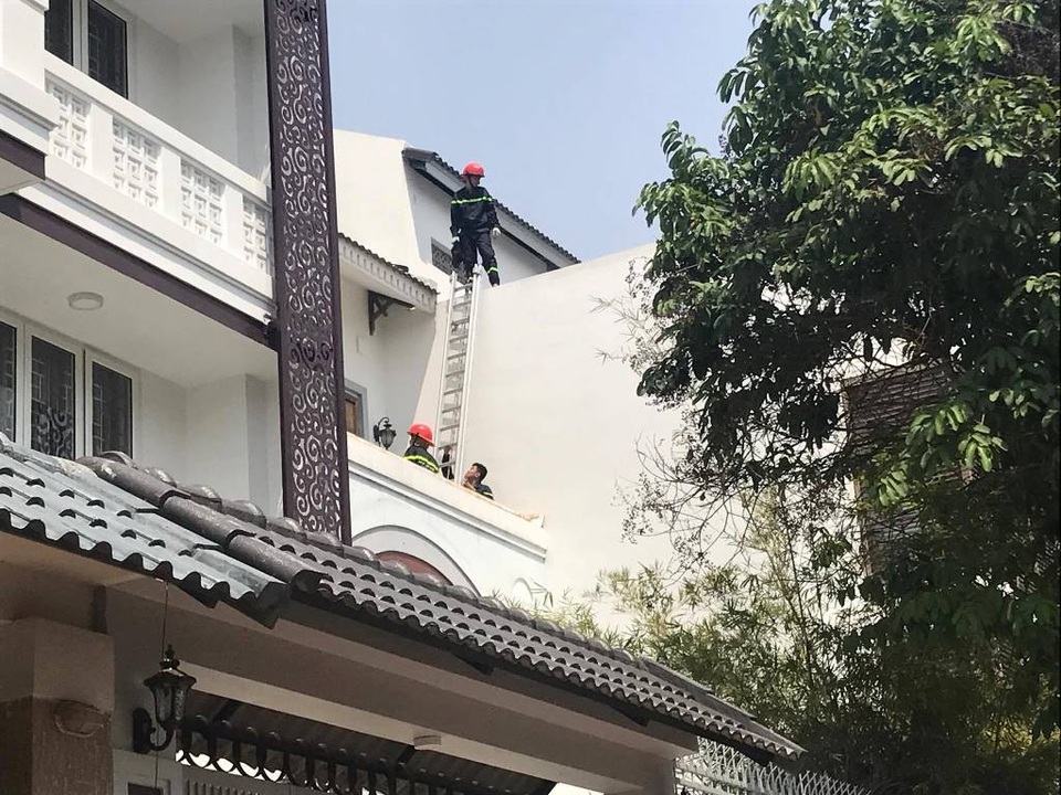 Cháy biệt thự ở khu Nam Long, nữ chủ nhân tử vong - 1 Căn biệt thự xảy ra cháy