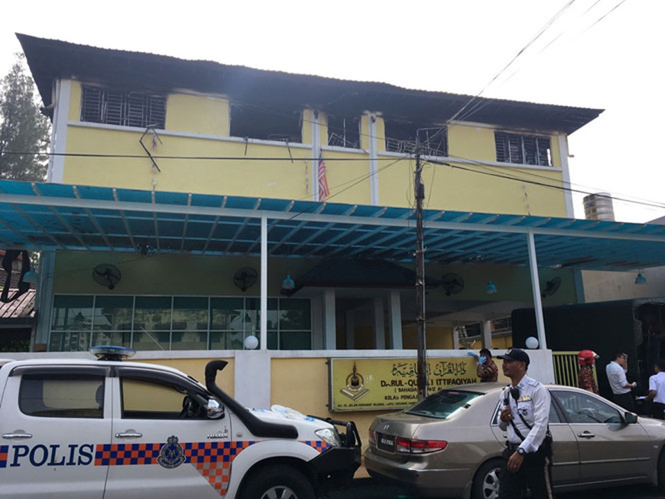 Cháy trường học tại Malaysia, 24 người thiệt mạng - 1
Hiện trường vụ hỏa hoạn (Ảnh: Reuters)