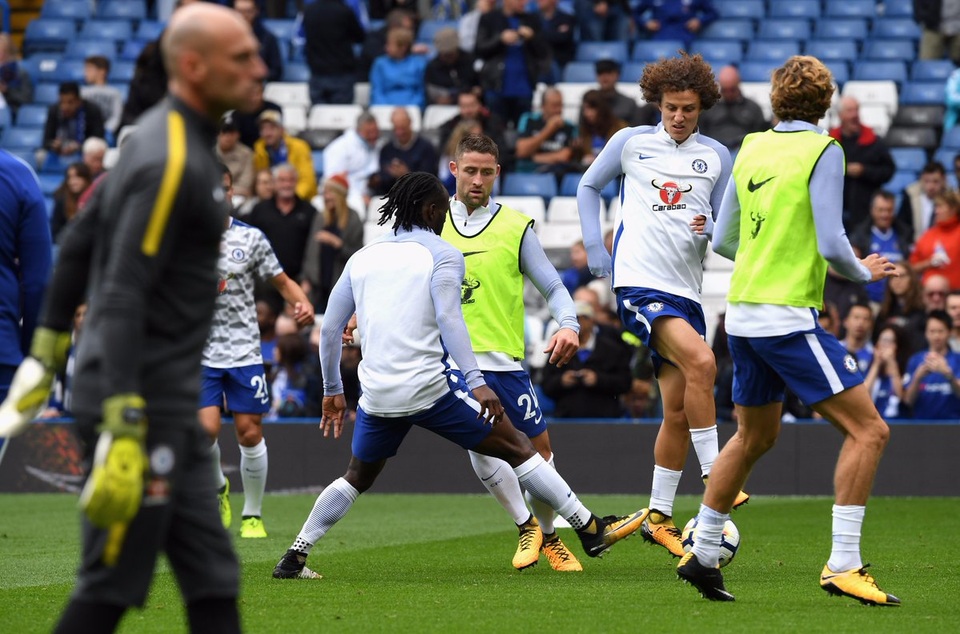 Chelsea 0-0 Arsenal: Chia điểm nhạt nhòa - 10
Các cầu thủ Chelsea khởi động trước trận đấu với Arsenal