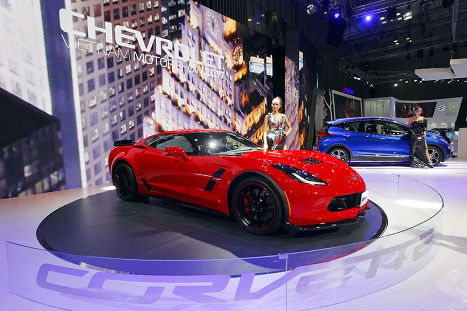 "Sao lạ" Chevrolet Corvette Grand Sport tại VMS 2017 - 1 Corvette Grand Sport xuất hiện tại triển lãm Vietnam Motorshow 2017