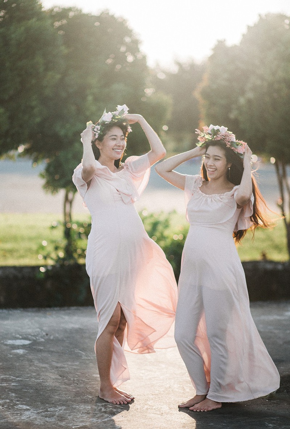 Hai chị em ruột chia sẻ niềm hạnh phúc khi cùng mang thai - 8