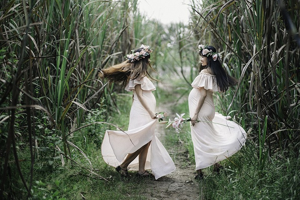 Hai chị em ruột chia sẻ niềm hạnh phúc khi cùng mang thai - 4