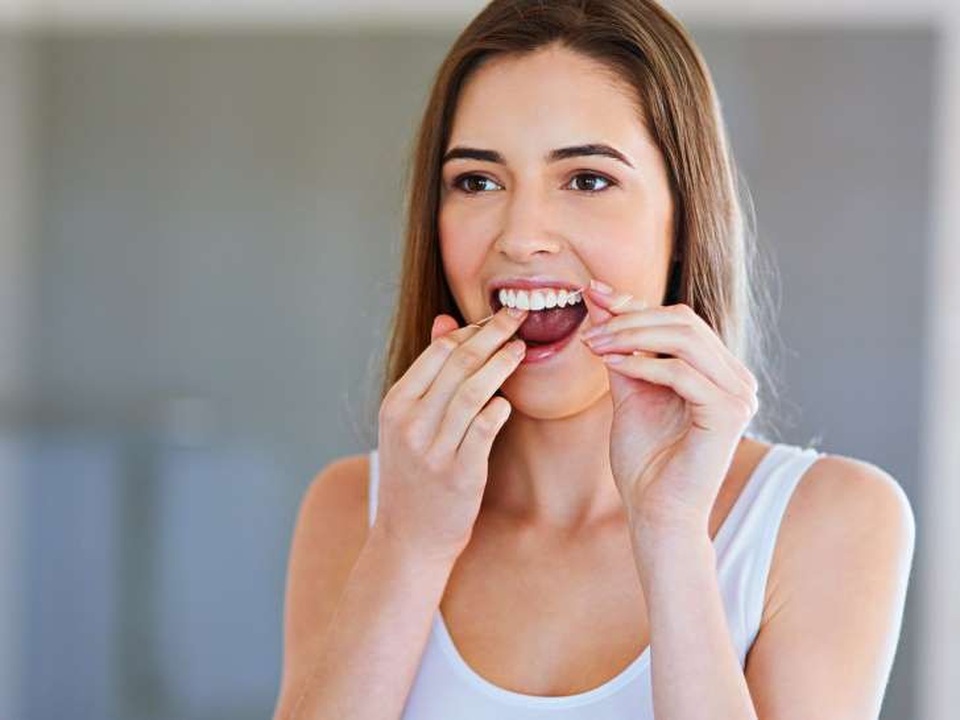 Nếu một số người dùng chỉ tơ nha khoa tới 3 lần mỗi ngày thì số khác chỉ dùng vài lần khi đi gặp nha sĩ.