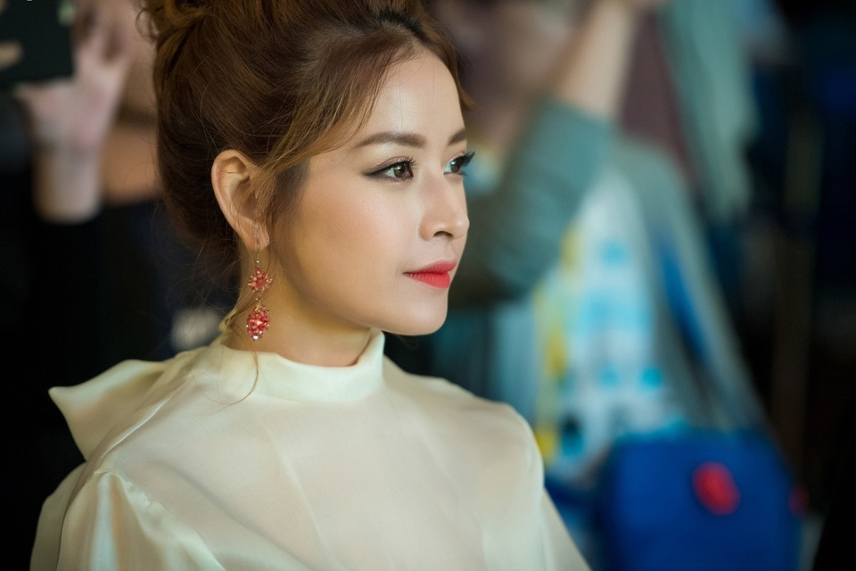 Chi Pu trả lời ấn tượng câu hỏi: “Làm người nổi tiếng khổ em nhỉ” - 7