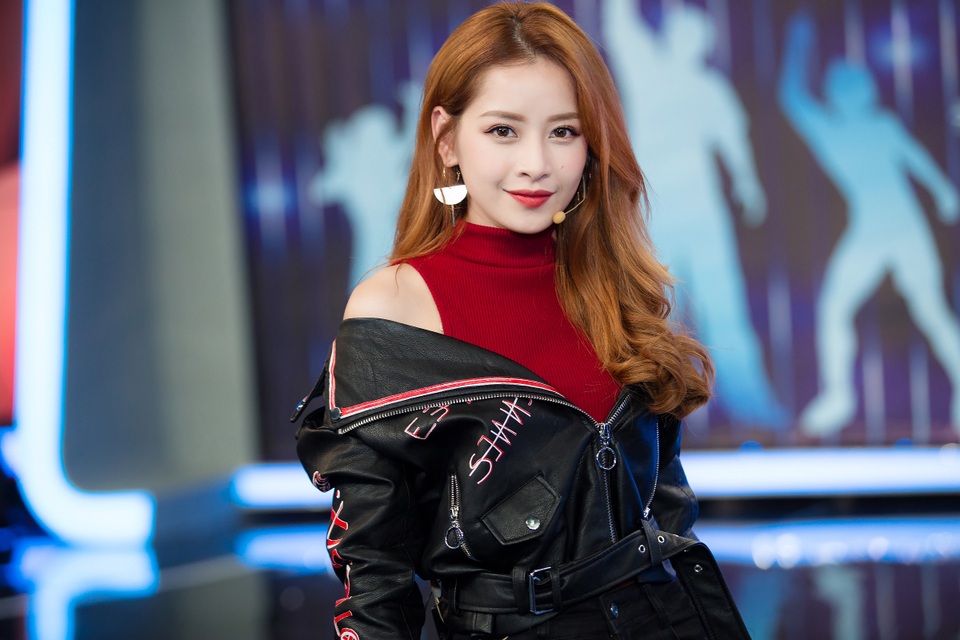 Chi Pu chia sẻ, đây là lần thứ hai cô tham gia chương trình. Lần trước tham gia cùng B Trần, Chi Pu đoán sai khá nhiều.