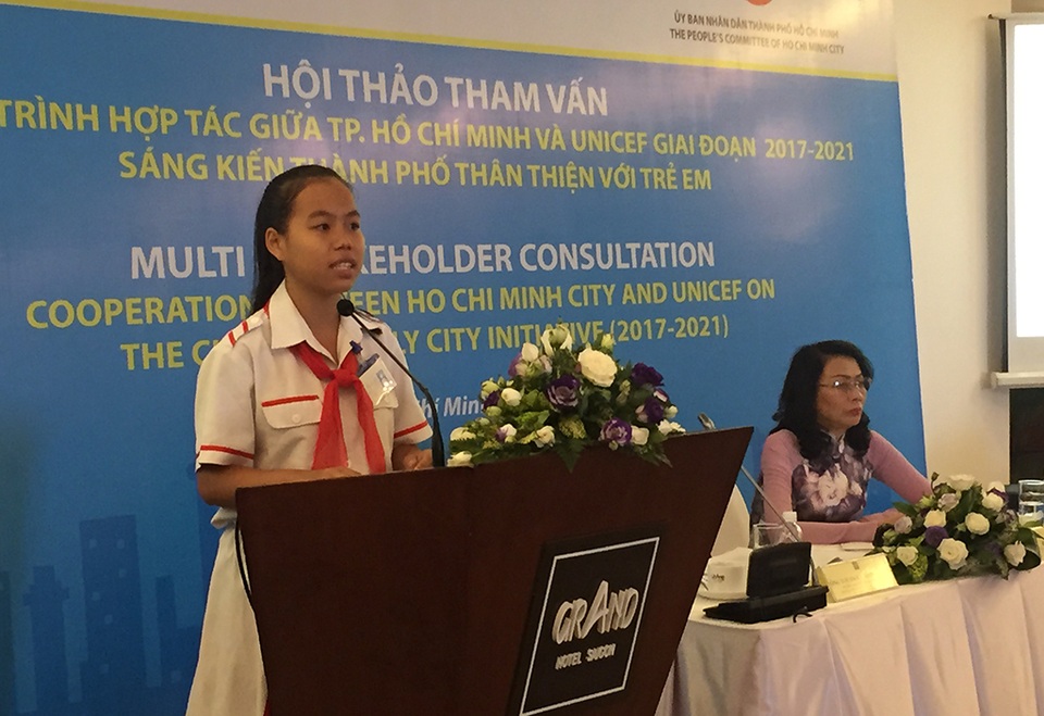 Hơn 6 triệu USD xây dựng thành phố thân thiện với trẻ em - 1 Mai Hải Yến, Chủ tịch Hội đồng trẻ em TP.HCM (Hội đồng trẻ em duy nhất cả nước hiện nay -PV) chia sẻ các giải pháp về quyền trẻ em.