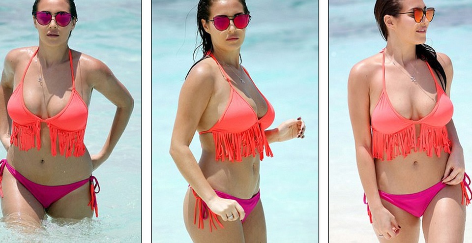 
Cô nổi tiếng tại Anh với các chùm ảnh bốc lửa trên các tạp chí và sau đó, cô được biết tới qua show truyền hình thực tế Celebrity Big Brother và Ex On The Beach
