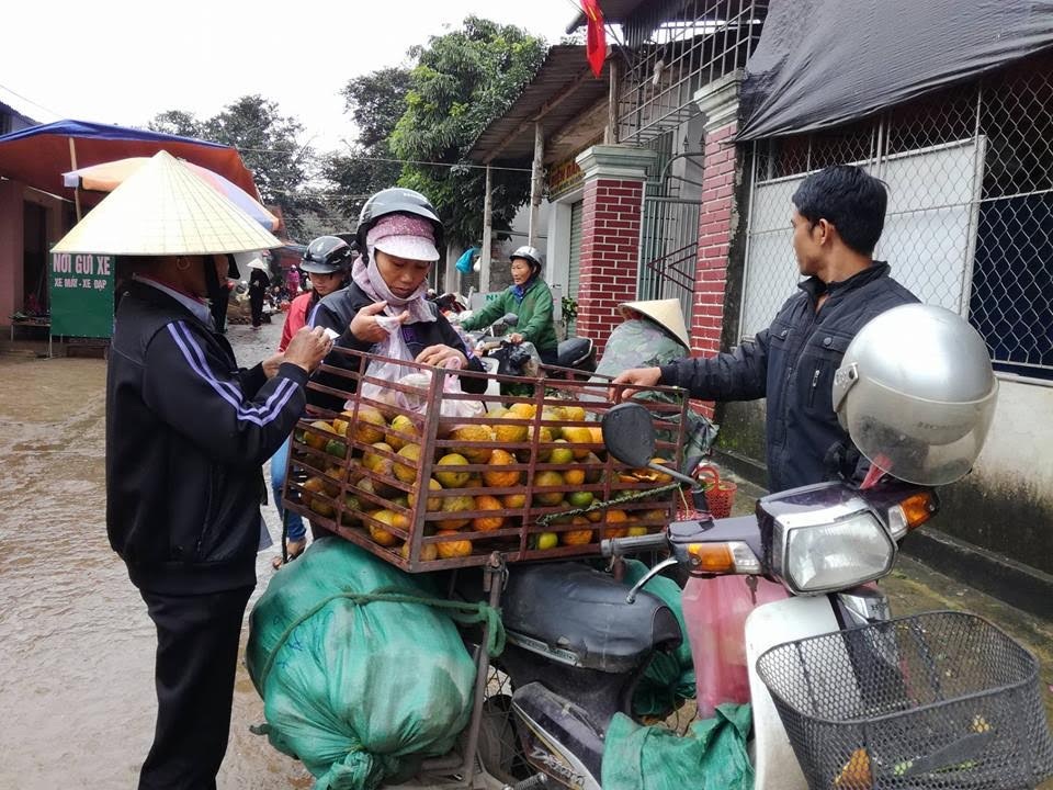 Rộn ràng chợ quê ngày Tết - 14 Rộn ràng chợ quê ngày Tết - 14
