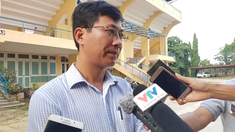 Chủ đầu tư bãi giữ xe ủi “bay” mộ vợ vua Nguyễn xin lỗi, hứa làm lại mộ - 1 Chủ đầu tư Lê Quốc Tuấn xin lỗi vì việc thi công sơ suất đã lỡ làm ủi hết mộ vợ vua Nguyễn