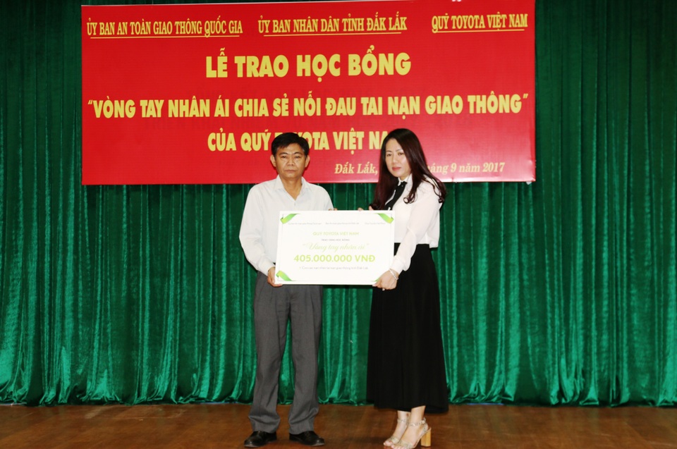 Quỹ Toyota VN nỗ lực vì một Việt Nam an toàn, giảm nỗi đau tai nạn giao thông - 1 Quỹ Toyota VN nỗ lực vì một Việt Nam an toàn, giảm nỗi đau tai nạn giao thông - 1