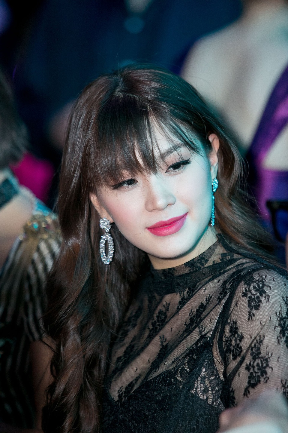 Á hậu khiến Phương Mai ngưỡng mộ cô về nỗ lực giảm cân để lấy lại vóc dáng như thuở son rỗi.