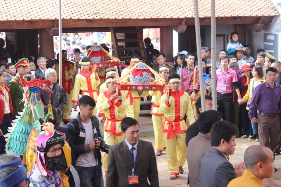 Lễ rước nước lên chùa