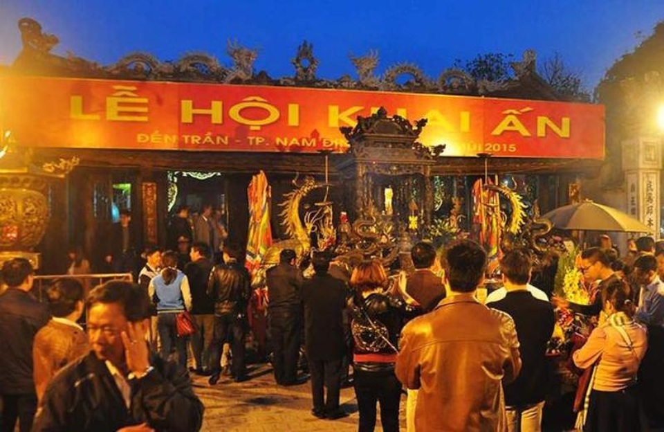 7 ngôi đền, chùa ở miền Bắc cho chuyến hành hương đầu năm - 3 Khai ấn đầu năm là một hoạt động văn hoá mang đậm dấu ấn của triều đại phong kiến nước ta.
