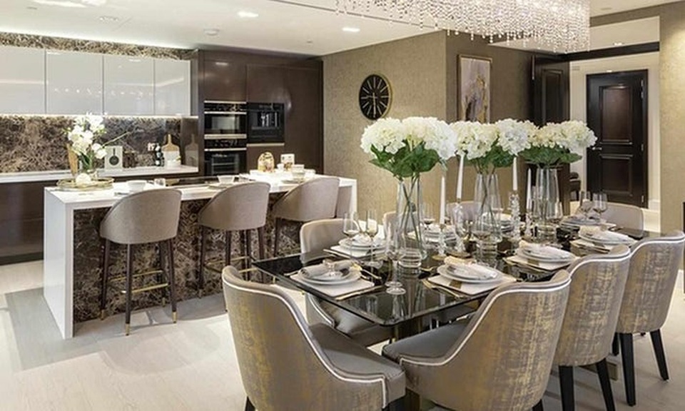 Nạn nhân vụ cháy chung cư ở London được hỗ trợ căn hộ hạng sang - 8 Chung cư mới nằm ở vị trí trung tâm của Kensington, được kỳ vọng sẽ giúp các cư dân bị mất nhà cửa đảm bảo được cuộc sống mới sau thảm họa hôm 14/6. (Ảnh: The Sun)