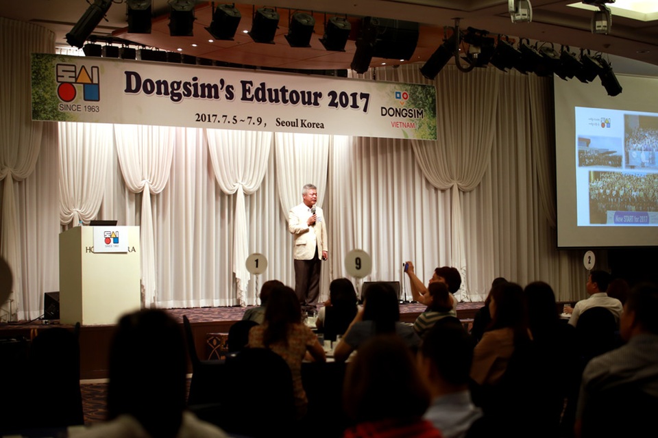 2017 Dongsim’s Edutour - Học tập mô hình giáo dục mầm non tại Hàn Quốc - 3 Ông Jeong Shin - Chủ tịch tập đoàn Dongsim Hàn Quốc.