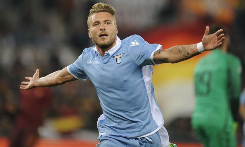 Ciro Immobile đang là chân sút số 1 Italia ở thời điểm hiện tại. Riêng mùa này, anh đã đóng góp 22 bàn thắng sau 22 trận ra sân cho Lazio trên mọi đấu trường.
