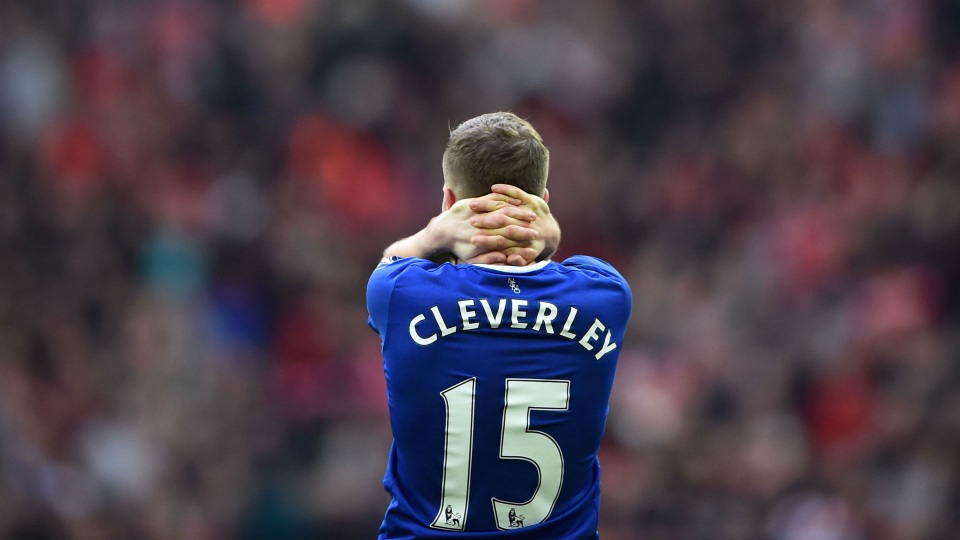 Rooney, Lukaku và những người từng khoác áo cả MU và Everton - 5
Cleverley đã không thể tìm lại mình ở Everton