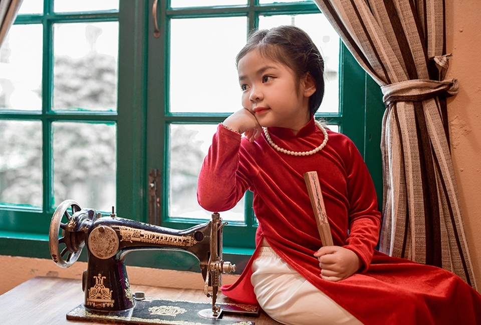 "Cô Ba Gài Gòn" phiên bản nhí xinh xắn, đáng yêu - 7