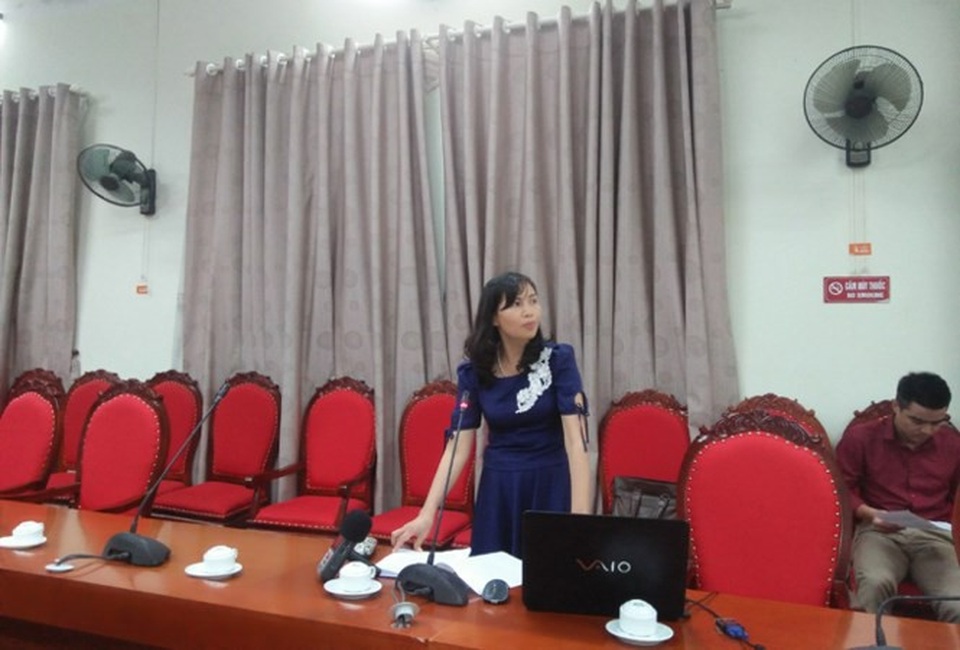 Nữ giáo viên “nhập vai”, giúp học sinh cá biệt vào đại học - 1 Cô Nguyễn Thị Chín (ảnh: Tienphong)