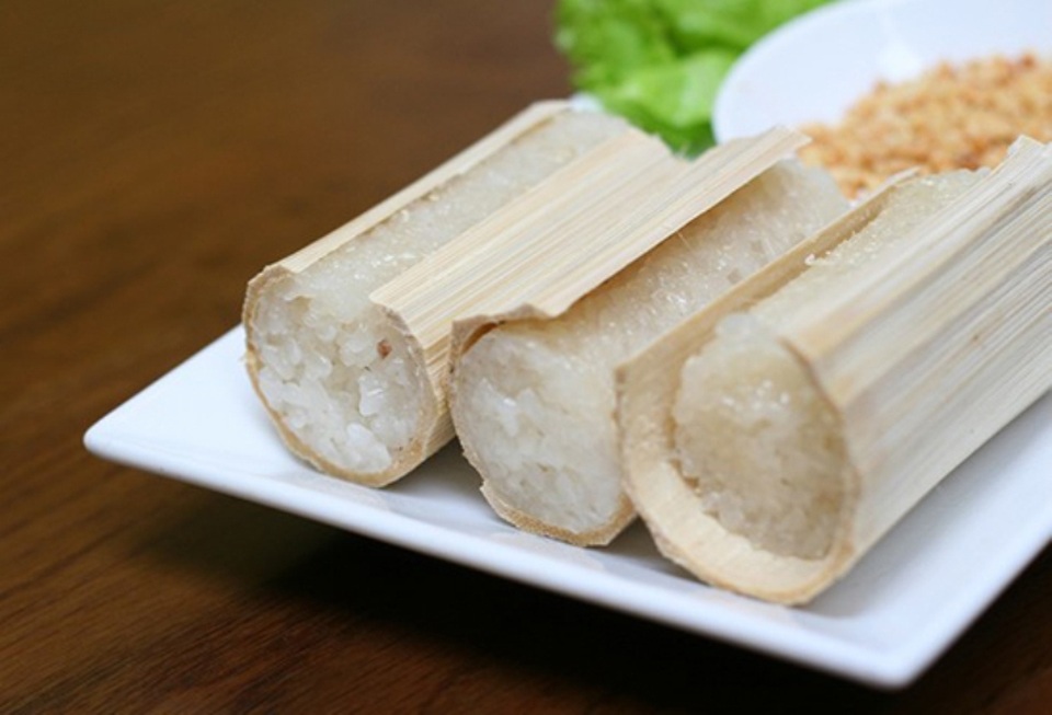 8 món cơm nức tiếng của người Việt - 1 Cơm lam là món cơm kết hợp tinh hoa núi rừng.