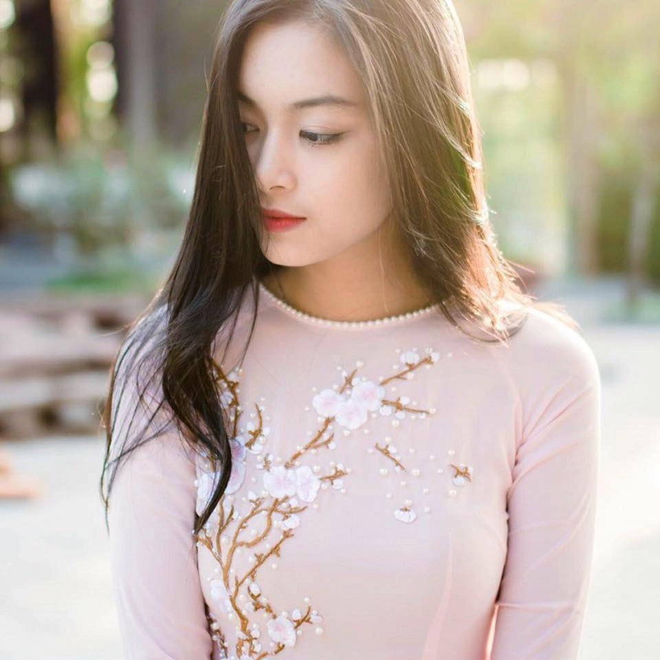 Những thiếu nữ “con nhà người ta” gây thương nhớ năm 2017 - 4 Nguyễn Tố Anh