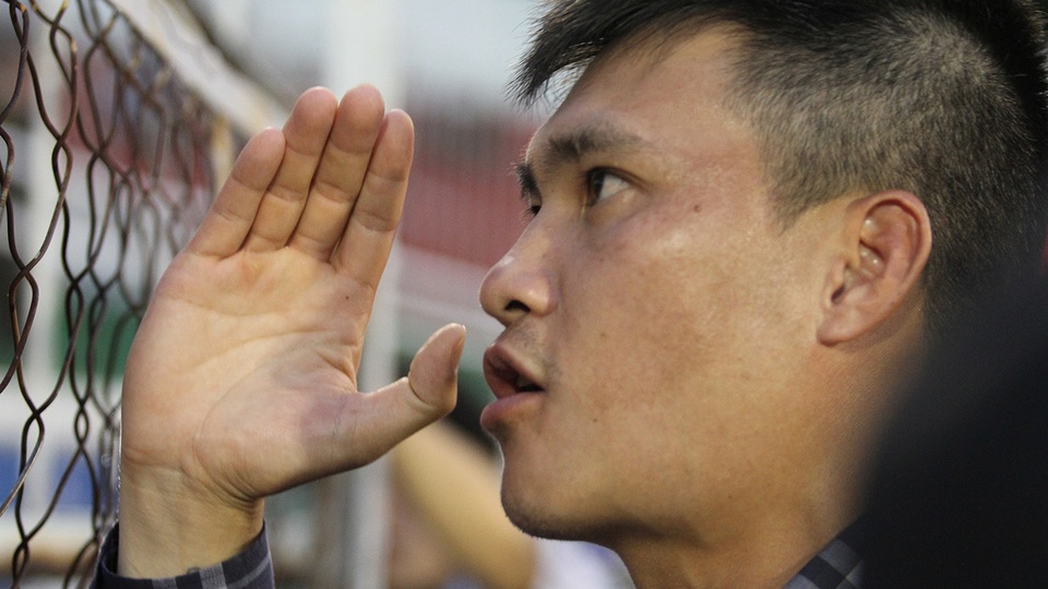 Đội nhà đá kém, quyền chủ tịch Lê Công Vinh xin lỗi người hâm mộ - 6 Công Vinh hứa đội bóng thành phố sẽ khởi sắc hơn trong mùa giải tới
