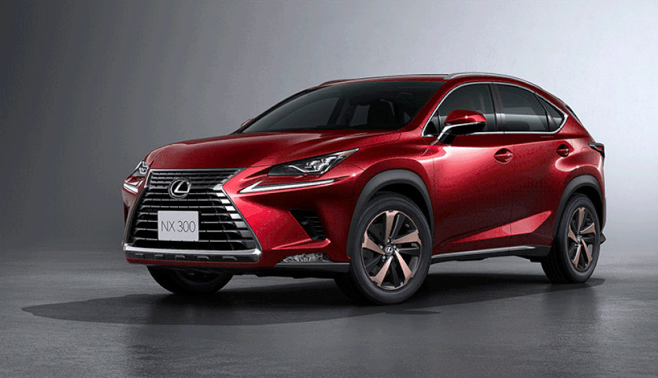 Lexus NX 300 giá khởi điểm từ 2,43 tỉ đồng - 2 Lexus NX 300 giá khởi điểm từ 2,43 tỉ đồng - 2