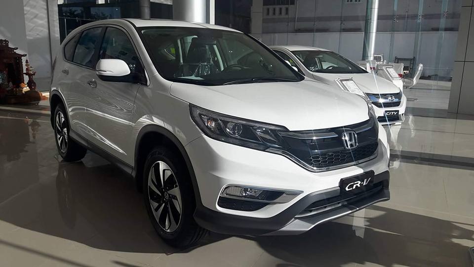 Xuống giá 200 triệu đồng: Chỉ một tháng bán hàng Honda CRV đã gây “sốc” thị trường - 1 Sau cú sốc về giảm giá giữa tháng cô hồn, doanh số bán Honda CRV cao kỷ lục