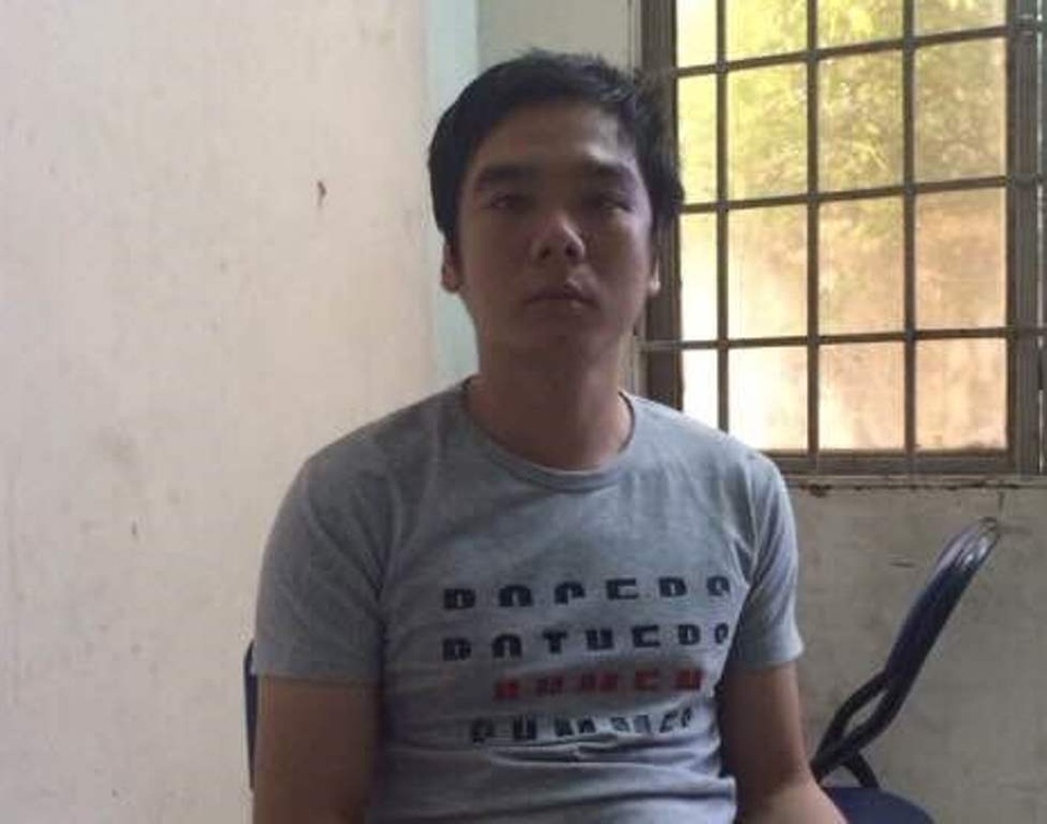 Nguyễn Hữu Tuấn tại cơ quan công an