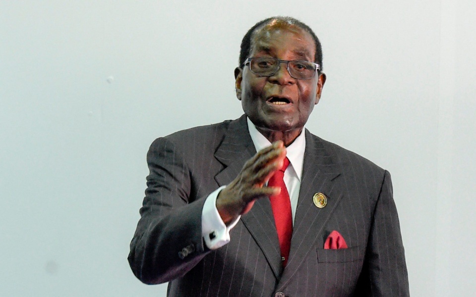 Chế độ nghỉ hưu khó tin của cựu Tổng thống Zimbabwe - 1
Cựu Tổng thống Zimbabwe Robert Mugabe (Ảnh: AFP)