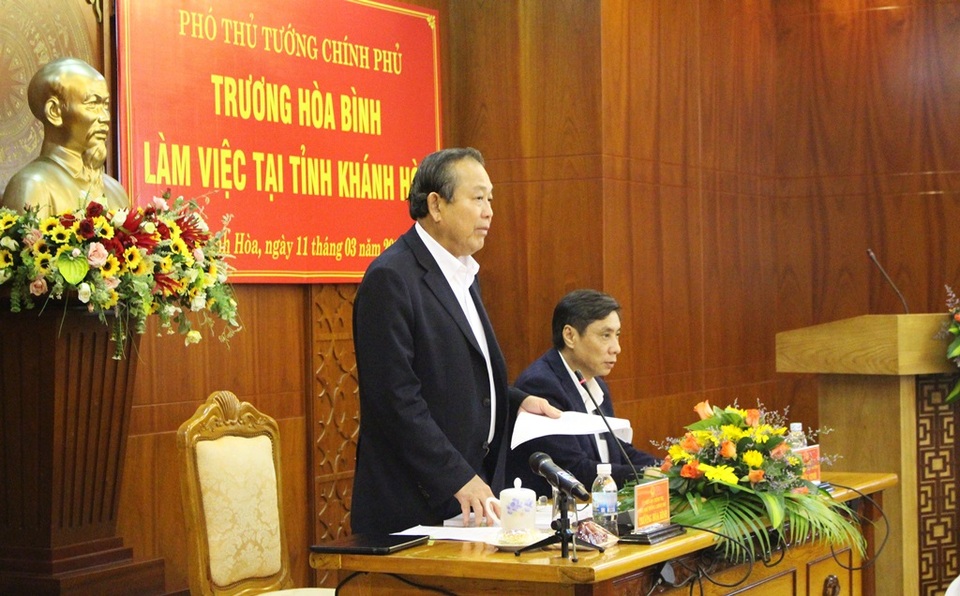 Chủ tịch Khánh Hòa muốn Bắc Vân Phong trở thành “đặc khu” thuộc trung ương - 1 Phó Thủ tướng Thường trực Trương Hòa Bình cùng đoàn công tác đã có buổi làm việc với UBND tỉnh Khánh Hòa sáng 11/3 - Ảnh: Viết Hảo