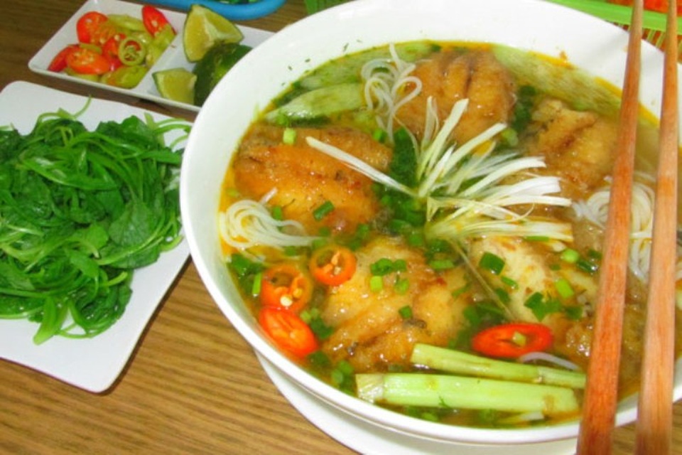 Những món đặc sản Hải Dương nhắc đến là thèm - 4 Cách chế biến đã khiến bún cá rô đồng Hải Dương có hương vị riêng.