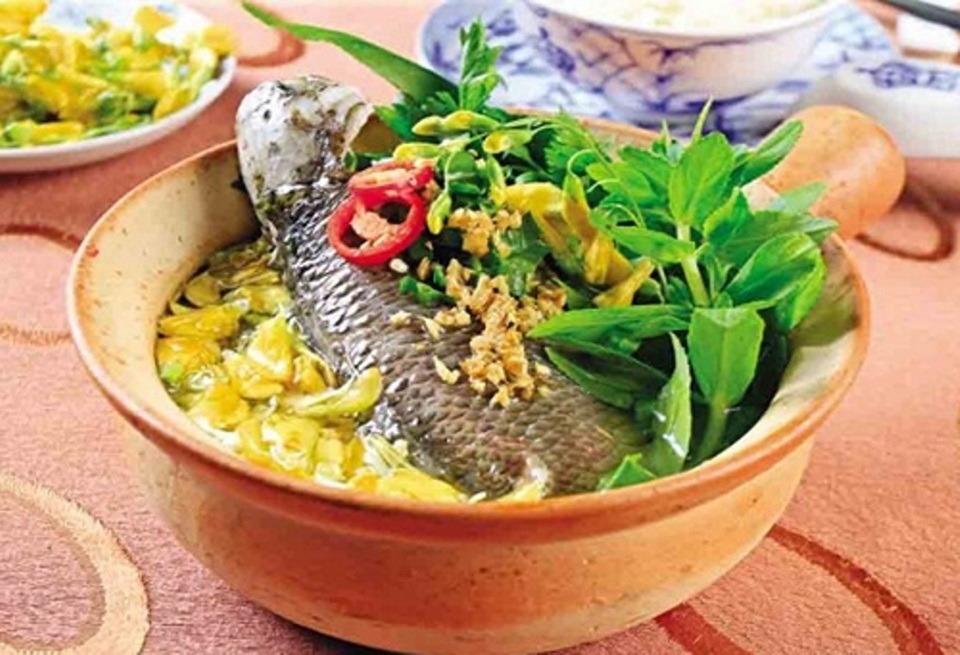 Du xuân Ninh Bình, thưởng thức đặc sản đất kinh đô Hoa Lư - 5 Canh chua cá rô đồng ngon miệng bởi sự hòa quyện của nhiều hương vị.