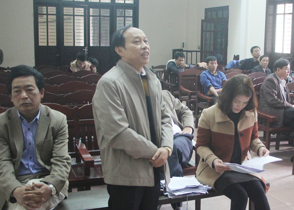 Nghệ An: Đấu thầu không trúng, doanh nghiệp kiện Sở Giáo dục và Đào tạo ra toà - 2 Đại diện Sở GD-ĐT Nghệ An cho rằng việc xét thầu, chấm thầu của Sở diễn ra đúng quy trình, quy định.