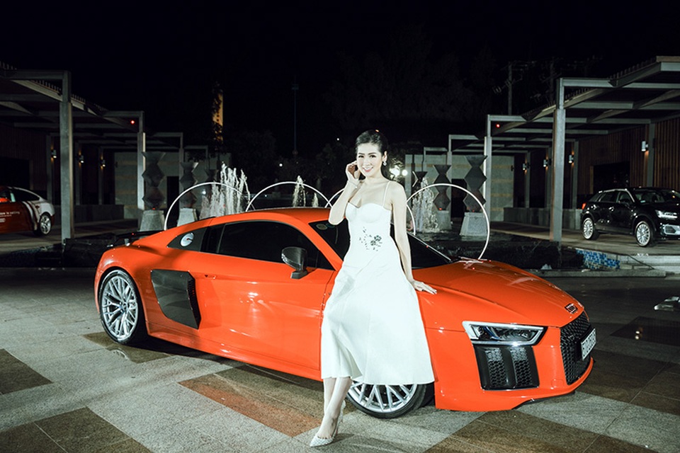 Dàn người đẹp chinh phục trong đêm hội Audi - 10