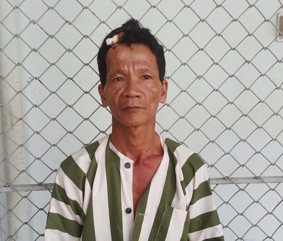 Nghi can Huỳnh Đại Thắng tại cơ quan công an