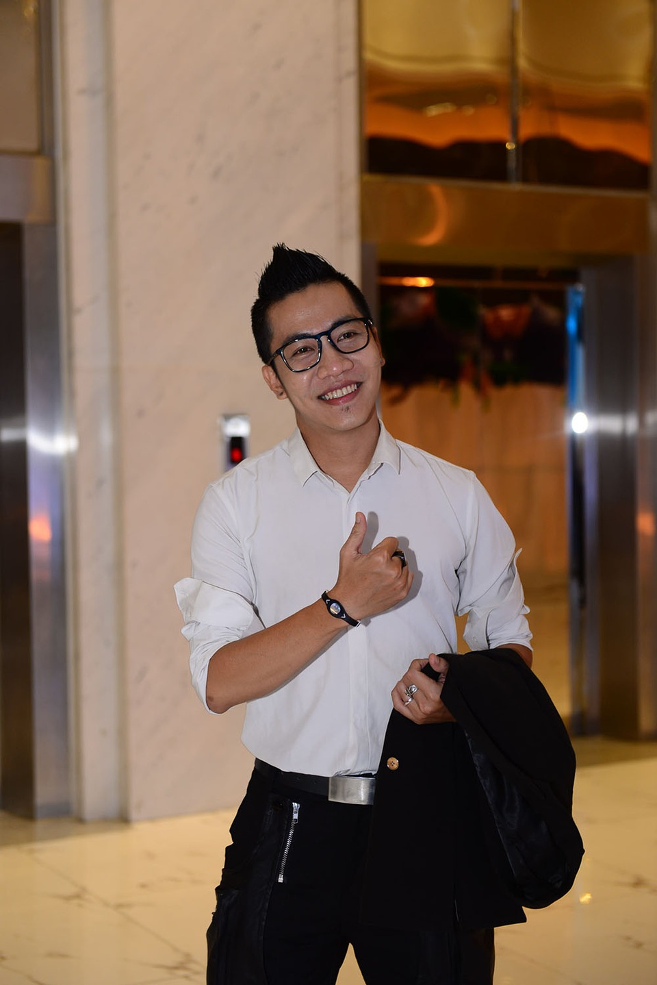 Ca sĩ Hoàng rapper