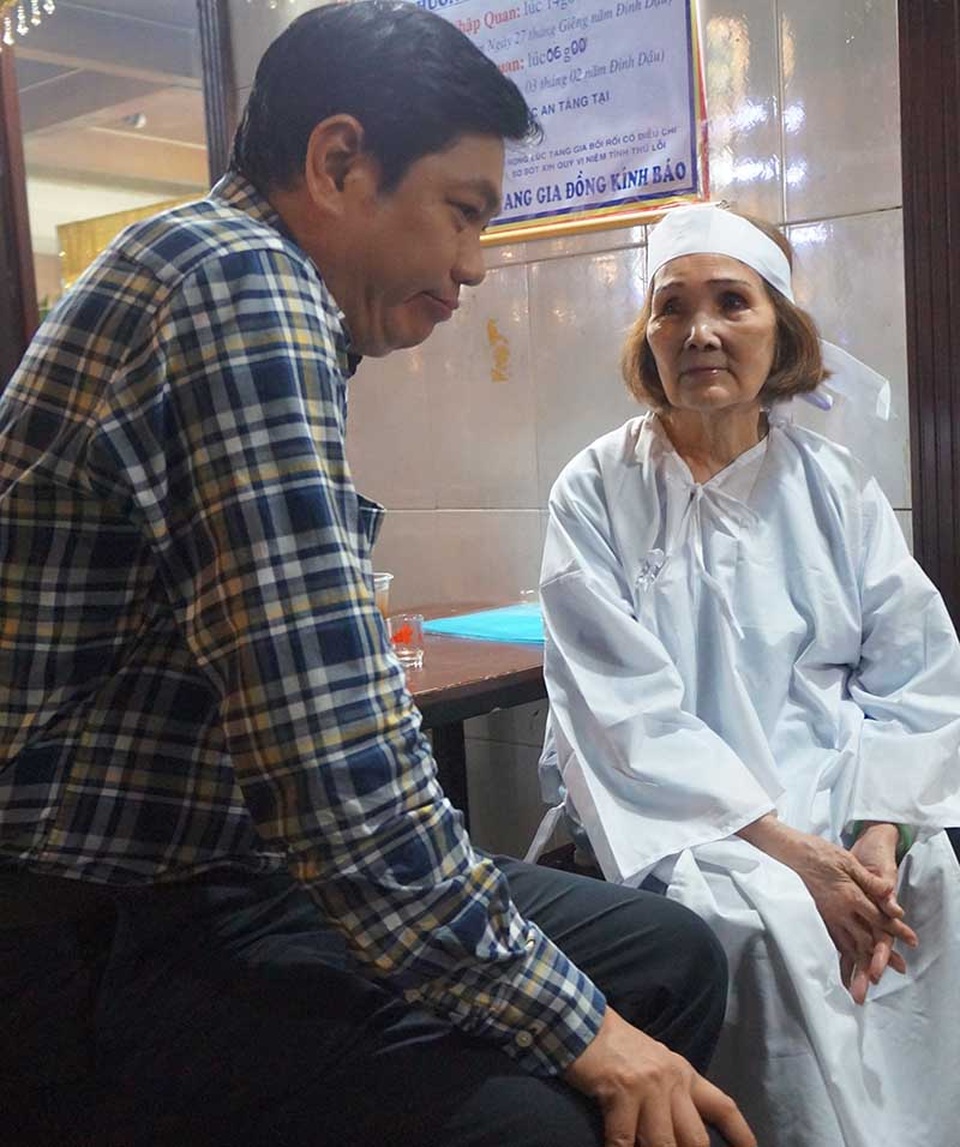 Đạo diễn Đỗ Phú Hải đau lòng khi thầy Lê Mộng Hoàng ra đi - 5 Đạo diễn Đỗ Phú Hải đau lòng khi thầy Lê Mộng Hoàng ra đi - 5