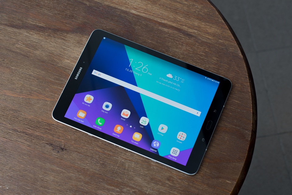 Bài toán nào cho nhu cầu của người dùng ở phân khúc tablet cao cấp? - 1
Khả năng hiển thị HDR đang là xu hướng của công nghệ màn hình cao cấp