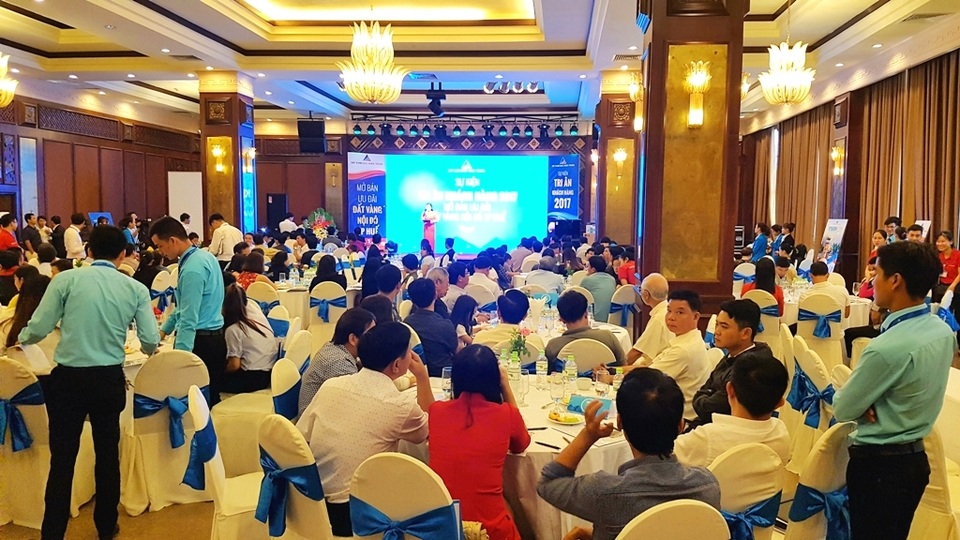 Giao dịch bùng nổ tại sự kiện mở bán nhà đất trên địa bàn TP Huế - 10 Sự kiện Tri ân khách hàng – Mở bán đất vàng nội đô TP Huế của Công ty cổ phần Đất Xanh Bắc Miền Trung đã thành công như mong đợi