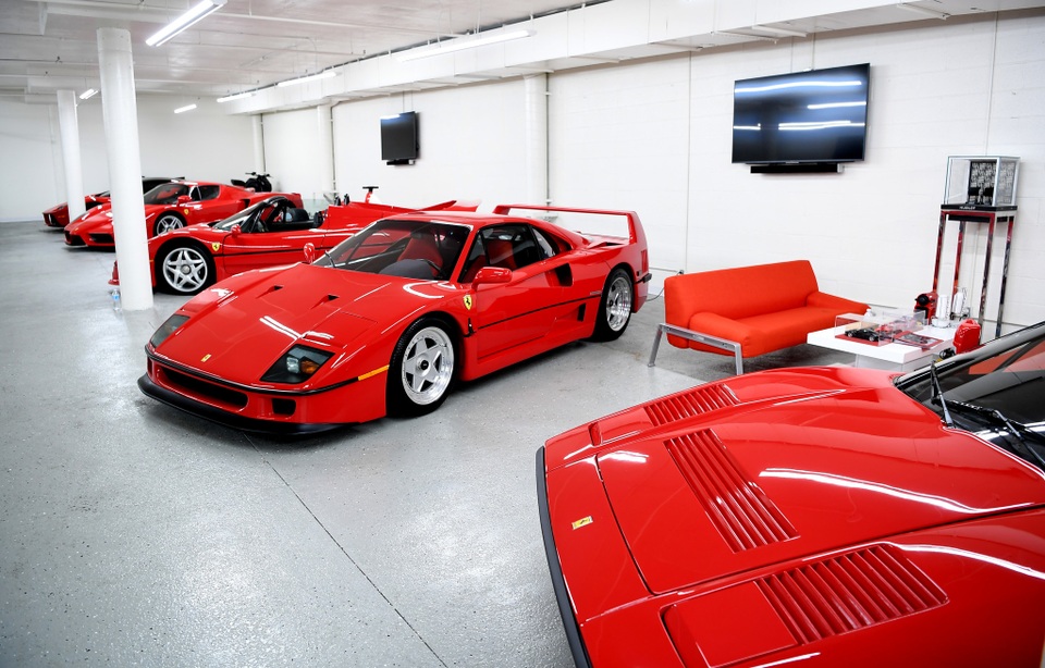 Vì sao Ferrari từ chối bán xe cho một tỷ phú? - 4 Vì sao Ferrari từ chối bán xe cho một tỷ phú? - 4