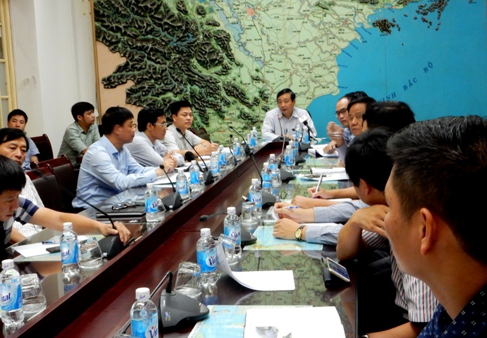 Ông Trần Quang Hoài chủ trì cuộc họp.