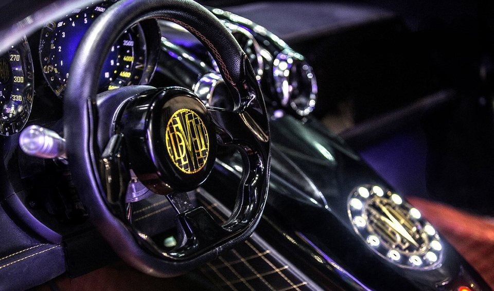 Devel Sixteen - Siêu xe công suất 5000 mã lực - 5