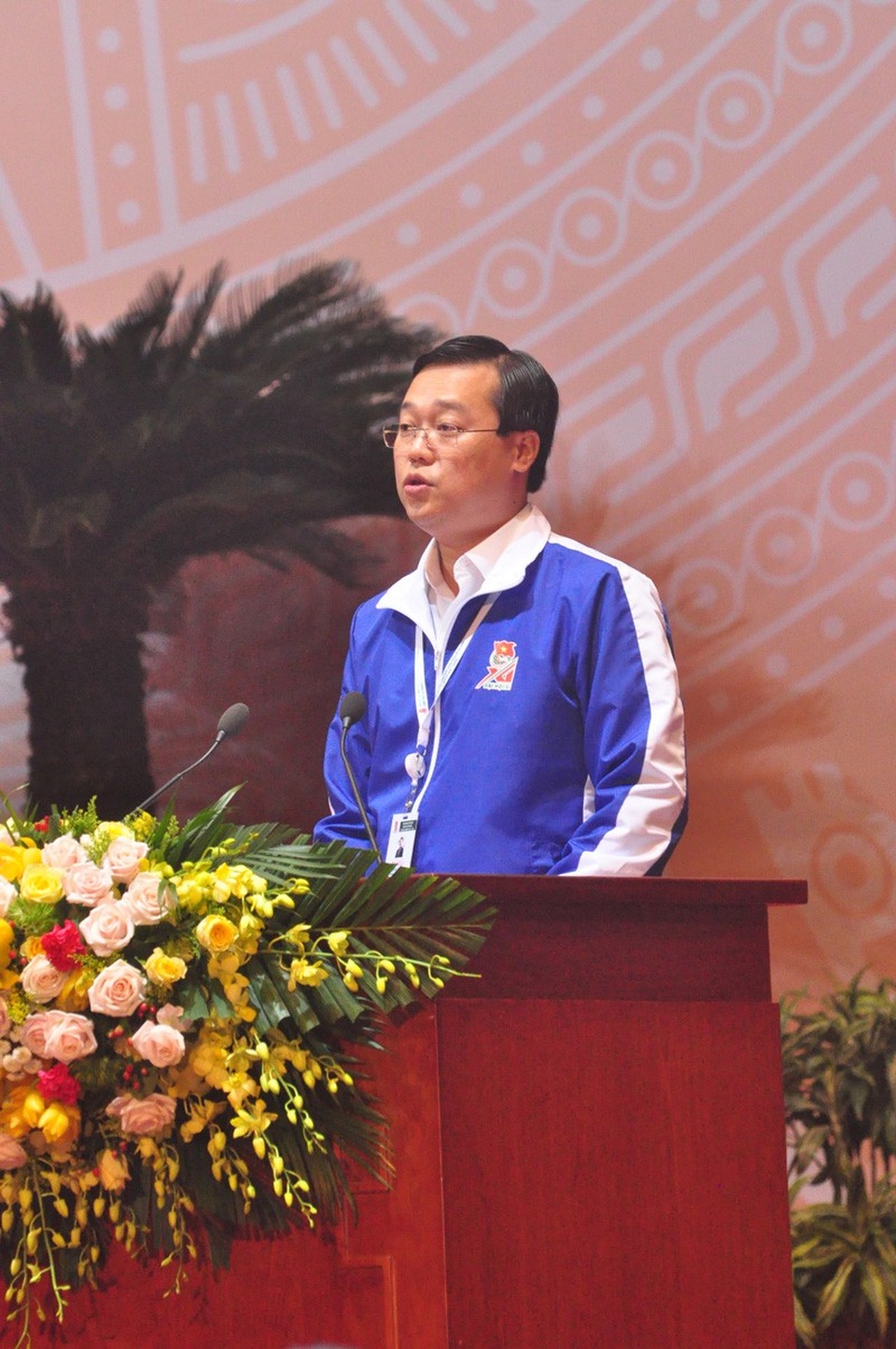 Bí thư Lê Quốc Phong: "Các đại biểu tập trung trí tuệ, sức lực đóng góp cho ĐH Đoàn toàn quốc" - 2
Bí thư thứ nhất TW Đoàn Lê Quốc Phong tuyên bố khai mạc ĐH Đoàn toàn quốc lần thứ XI