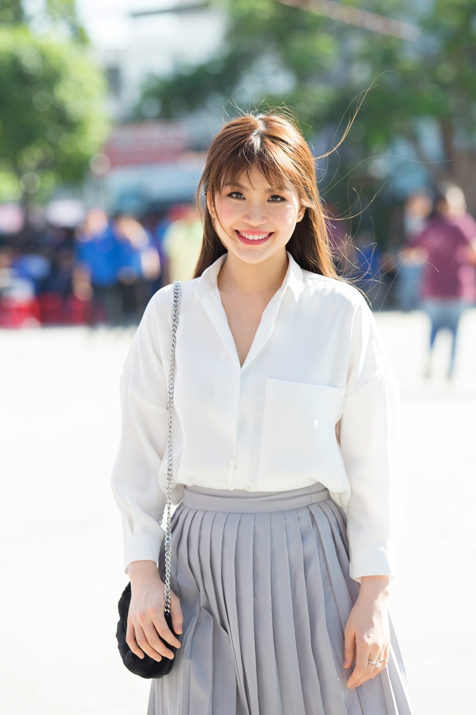 Á hậu Diễm Trang chia sẻ: “Mỗi người chúng ta chỉ cần bỏ ra một chút công sức mà thôi. Nhưng chắc chắn, nó sẽ trở thành một món quà ý nghĩa vào dịp Tết này dành cho những bệnh nhân”.