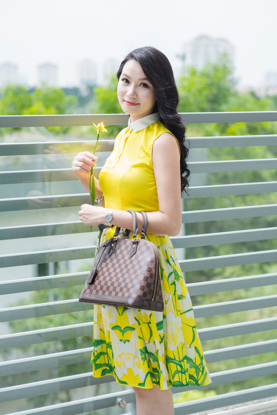 Nữ diễn viên “13 nữ tù” đáp chuyện “cặp bồ bây giờ đang là mốt” - 4 Nữ diễn viên “13 nữ tù” đáp chuyện “cặp bồ bây giờ đang là mốt” - 4